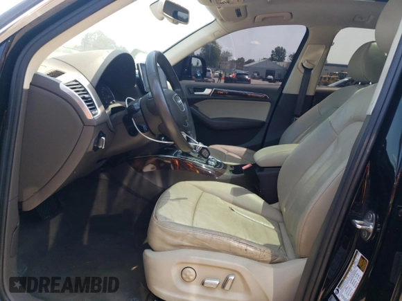 2015 Audi Q5 Premium Plus z VIN WA1LFAFP1FA130551, wystawiony jako Copart lot #59226235 z przebiegiem 192 612 mil mil oraz Czysty tytuł • Clean title. Historia ofert i sprzedaży dostępna na DreamBid. Obrazek 7.
