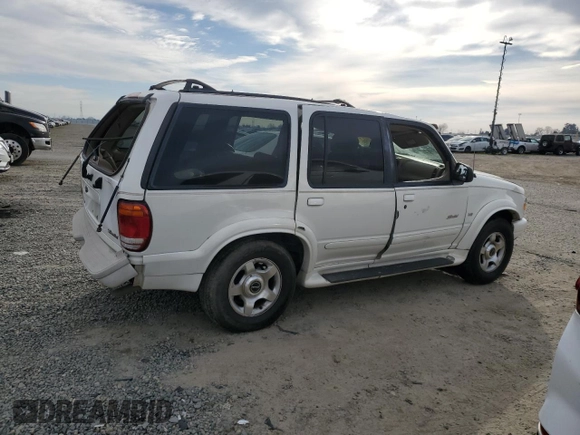 1999 Ford Explorer XLT z VIN 1FMZU35P1XZA10234, wystawiony jako Copart lot #45131435 z przebiegiem 180 247 mil mil oraz Szkoda całkowita • Salvage title. Historia ofert i sprzedaży dostępna na DreamBid. Obrazek 3.