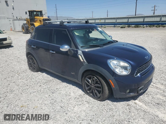 2013 MINI Countryman S ALL4 with VIN WMWZC5C50DWM15256, listed as a Copart auction lot 58080895 with 123,514 mi miles and Salvage title. Bid and sale history available at DreamBid. Image 4.