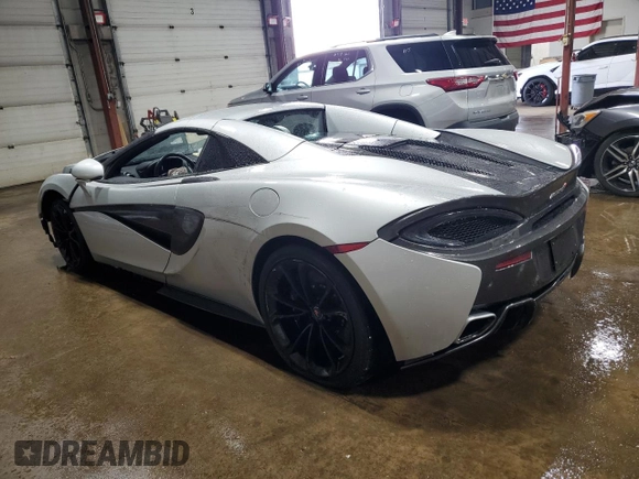 2018 McLaren 570S z VIN SBM13FAA2JW004594, wystawiony jako Copart lot #49730155 z przebiegiem Nie podano mil oraz Szkody całkowita. Historia ofert i sprzedaży dostępna na DreamBid. Obrazek 2.