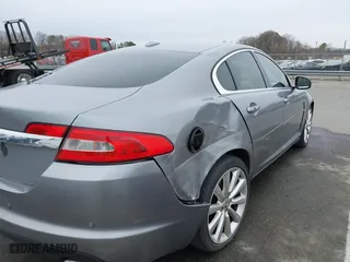 2011 Jaguar XF Premium with VIN SAJWA0GB0BLS19218, listed as a IAAI auction lot 41719202 with 87,890 mi miles. Bid and sale history available at carsss.com. Image 6.