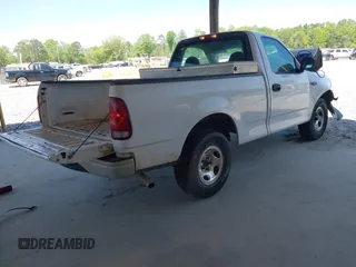 2000 Ford F-150 XL z VIN 1FTZF1724YNA84616, wystawiony jako IAAI lot #41999334 z przebiegiem Nie podano mil oraz . Historia ofert i sprzedaży dostępna na DreamBid. Obrazek 4.