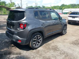 2017 Jeep Renegade Latitude z VIN ZACCJABB6HPG36670, wystawiony jako IAAI lot #42474479 z przebiegiem 154 536 mil mil oraz . Historia ofert i sprzedaży dostępna na DreamBid. Obrazek 4.