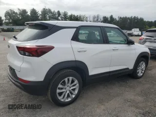 2021 Chevrolet TrailBlazer LS with VIN KL79MMS21MB024154, listed as a Copart auction lot 70743864 with 73,125 mi miles and Salvage Title. Bid and sale history available at DreamBid. Image 3.
