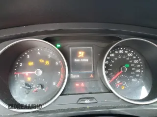 2018 Volkswagen Tiguan S с VIN 3VV0B7AX2JM105105, выставлен на аукционе Copart как лот 55282085 с пробегом 153 133 миль миль и На запчасти • Non repairable. История ставок и продаж доступна на DreamBid. Изображение 9.