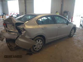 2013 Honda Civic LX with VIN 19XFB2F51DE281760, listed as a IAAI auction lot 41649800 with 81,005 mi miles and . Bid and sale history available at DreamBid. Image 4.