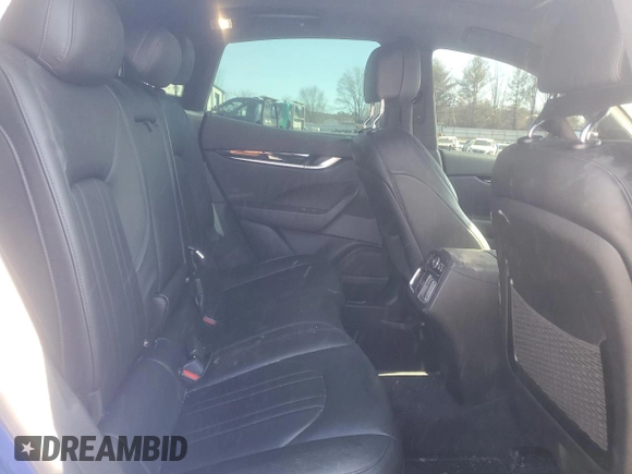2021 Maserati Levante z VIN ZN661XUA9MX357790, wystawiony jako Copart lot #47872615 z przebiegiem 44 634 mil mil oraz Szkoda całkowita • Salvage title. Historia ofert i sprzedaży dostępna na DreamBid. Obrazek 11.