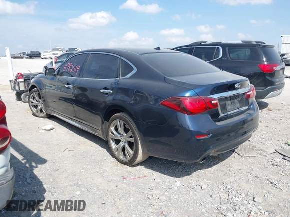 2015 Infiniti Q70 with VIN JN1BY1PP7FM601789, listed as a IAAI auction lot 41782519 with 140,158 mi miles and . Bid and sale history available at DreamBid. Image 3.