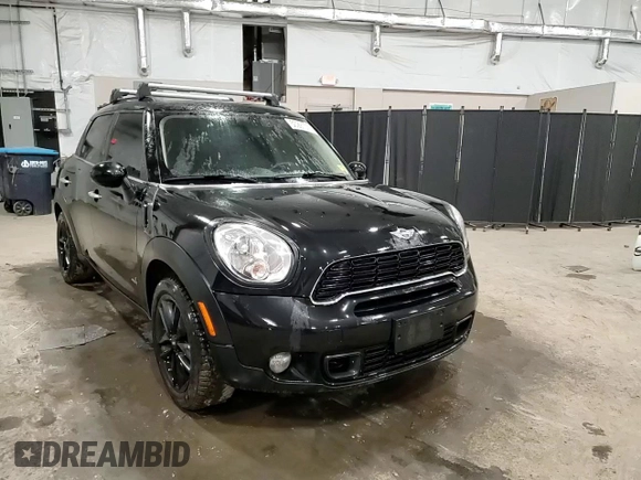 2013 MINI Countryman S ALL4 with VIN WMWZC5C55DWM15639, listed as a Copart auction lot 50991075 with 120,098 mi miles and Salvage Title. Bid and sale history available at DreamBid. Image 14.