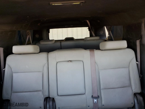 2022 Chevrolet Suburban Z71 with VIN 1GNSKDKDXNR255145, listed as a Copart auction lot 42013475 with 50,606 mi miles and Clean Title. Bid and sale history available at carsss.com. Image 10.