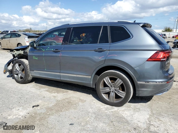 2018 Volkswagen Tiguan SEL Premium with VIN 3VV5B7AX2JM221667, listed as a Copart auction lot 48430745 with 68,529 mi miles and Salvage Title. Bid and sale history available at carsss.com. Image 2.