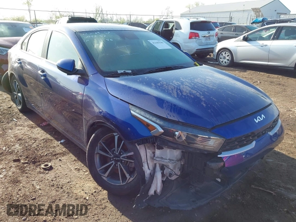 2023 Kia Forte LXS with VIN 3KPF24AD5PE518555, listed as a IAAI auction lot 42105940 with 37,923 mi miles. Bid and sale history available at carsss.com. Image 1.