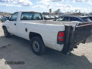 1999 Dodge Ram 2500 with VIN 3B7KC26Z0XM540263, listed as a IAAI auction lot 41939401 with 158,801 mi miles. Bid and sale history available at carsss.com. Image 3.