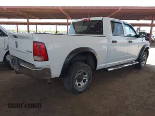 2012 Ram 2500 ST z VIN 3C6TD5CT4CG345995, wystawiony jako IAAI lot #42429630 z przebiegiem 182 396 mil mil oraz . Historia ofert i sprzedaży dostępna na DreamBid. Obrazek 4.