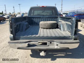 2006 GMC Sierra 1500 Work Truck with VIN 1GTEK19B06E114277, listed as a Copart auction lot 70467114 with 0 mi miles and Salvage Title. Bid and sale history available at carsss.com. Image 6.