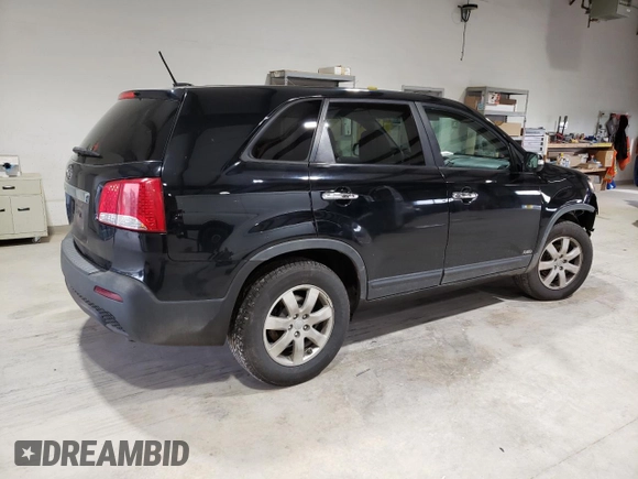 2013 Kia Sorento LX with VIN 5XYKTCA65DG333203, listed as a Copart auction lot 75594824 with 201,955 mi miles and Salvage Title. Bid and sale history available at carsss.com. Image 3.