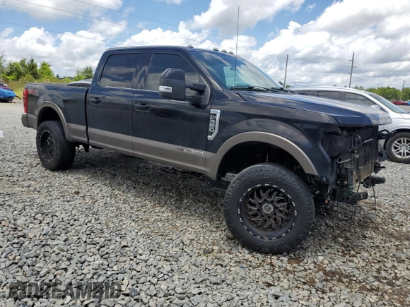 2020 Ford F-350 XL with VIN 1FT8W3BT5LEE35808, listed as a Copart auction lot 59862375 with 157,198 mi miles and Salvage title. Bid and sale history available at DreamBid. Image 4.