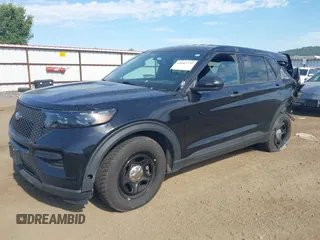 2023 Ford Police Interceptor z VIN 1FM5K8AC8PGB59787, wystawiony jako IAAI lot #42607731 z przebiegiem 23 205 mil mil oraz . Historia ofert i sprzedaży dostępna na DreamBid. Obrazek 22.