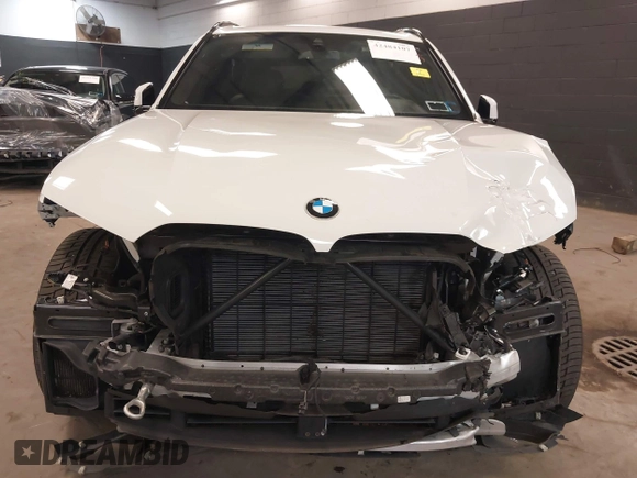 2022 BMW X5 xDrive40i with VIN 5UXCR6C07N9K43338, listed as a IAAI auction lot 42484107 with 42,899 mi miles and . Bid and sale history available at DreamBid. Image 6.