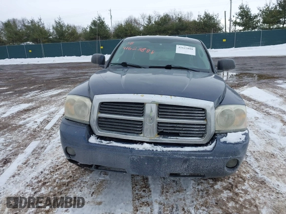 2006 Dodge Dakota SLT with VIN 1D7HW42N36S589968, listed as a IAAI auction lot 41623888 with 174,464 mi miles and . Bid and sale history available at carsss.com. Image 12.