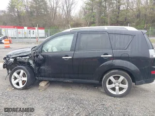 2007 Mitsubishi Outlander XLS with VIN JA4MT41X97Z018573, listed as a IAAI auction lot 41937728 with 151,346 mi miles. Bid and sale history available at carsss.com. Image 15.