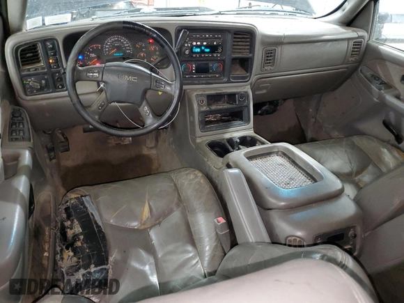 2003 GMC Sierra 2500HD SLT z VIN 1GTHK23103F107158, wystawiony jako Copart lot #50429915 z przebiegiem Nie podano mil oraz Szkoda całkowita • Salvage title. Historia ofert i sprzedaży dostępna na DreamBid. Obrazek 8.