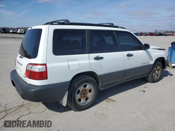 2001 Subaru Forester L with VIN JF1SF63541H711842, listed as a Copart auction lot 45589005 with 312,062 mi miles and Salvage Title. Bid and sale history available at carsss.com. Image 3.