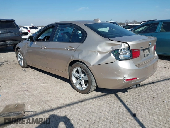 2014 BMW 3 Series 328i xDrive with VIN WBA3B5G50ENS10711, listed as a IAAI auction lot 41595781 with 161,568 mi miles. Bid and sale history available at carsss.com. Image 3.