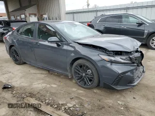 2025 Toyota Camry LE z VIN 4T1DAACK6SU027261, wystawiony jako Copart lot #53074595 z przebiegiem 9 774 mil mil oraz Szkoda całkowita • Salvage title. Historia ofert i sprzedaży dostępna na DreamBid. Obrazek 4.