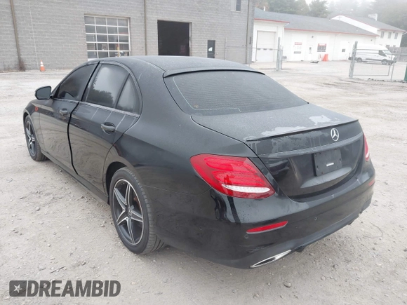 2018 Mercedes-Benz E with VIN WDDZF4KB7JA343160, listed as a IAAI auction lot 40470996 with 56,274 mi miles. Bid and sale history available at carsss.com. Image 14.