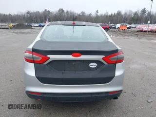 2014 Ford Fusion SE with VIN 1FA6P0HD4E5352723, listed as a IAAI auction lot 42011460 with 118,561 mi miles. Bid and sale history available at carsss.com. Image 15.