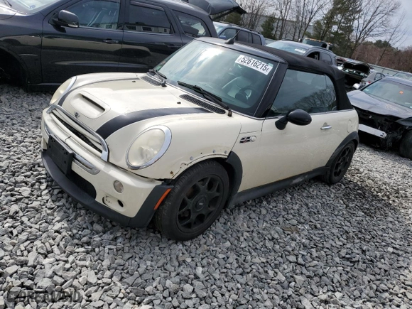 2006 MINI Cooper Convertible S with VIN WMWRH33596TK57722, listed as a Copart auction lot 52616215 with 181,956 mi miles and Clean Title. Bid and sale history available at carsss.com. Image 1.