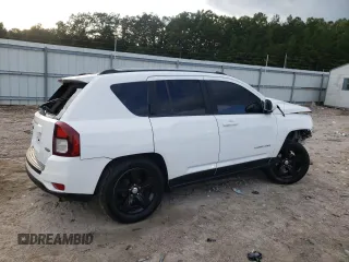 2015 Jeep Compass Latitude with VIN 1C4NJCEB9FD264284, listed as a Copart auction lot 76277334 with 104,275 mi miles and Salvage Title. Bid and sale history available at carsss.com. Image 3.