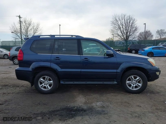 2004 Lexus GX 470 with VIN JTJBT20X540055295, listed as a IAAI auction lot 41847539 with NaN miles. Bid and sale history available at carsss.com. Image 13.