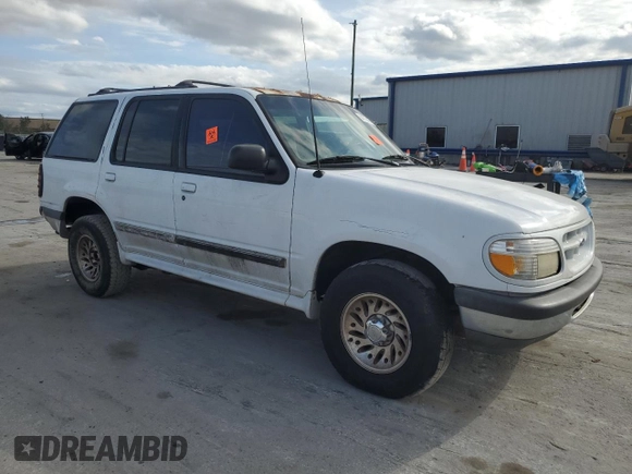1998 Ford Explorer с VIN 1FMZU32X2WUC96336, выставлен на аукционе Copart как лот 84526484 с пробегом 191 183 миль миль и Списание • Salvage title. История ставок и продаж доступна на DreamBid. Изображение 4.