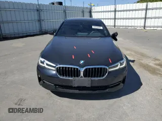 2022 BMW 5 Series 530i xDrive с VIN WBA13BJ09NCL02671, выставлен на аукционе Copart как лот 55834425 с пробегом 15 356 миль миль и Списание • Salvage title. История ставок и продаж доступна на DreamBid. Изображение 5.