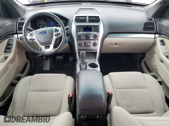 2014 Ford Explorer z VIN 1FM5K8B86EGB14757, wystawiony jako Copart lot #60064045 z przebiegiem 230 063 mil mil oraz Szkoda całkowita • Salvage title. Historia ofert i sprzedaży dostępna na DreamBid. Obrazek 8.