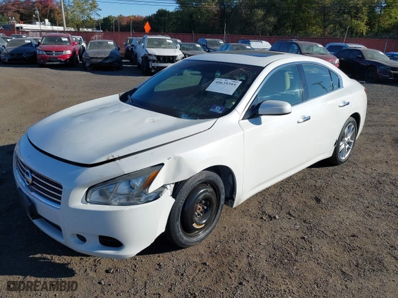2011 Nissan Maxima 3.5 SV w/Premium Pkg with VIN 1N4AA5AP0BC867836, listed as a IAAI auction lot 40639393 with 147,369 mi miles. Bid and sale history available at carsss.com. Image 19.