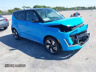 2024 Kia Soul GT-Line with VIN KNDJ53AU0R7219196, listed as a IAAI auction lot 41823959 with 8,650 mi miles. Bid and sale history available at carsss.com. Image 1.