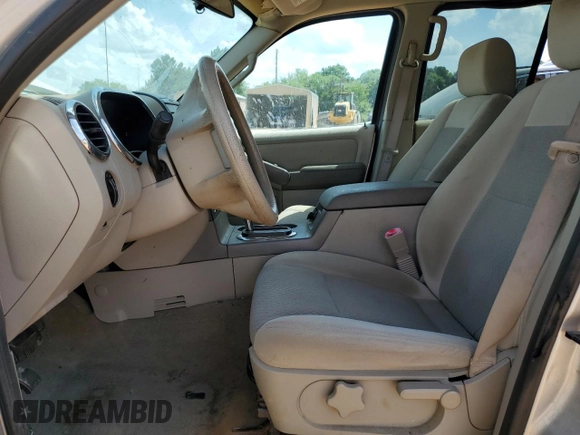 2006 Ford Explorer XLS with VIN 1FMEU72E06UB03315, listed as a Copart auction lot 55538205 with 172,918 mi miles and Salvage title. Bid and sale history available at DreamBid. Image 7.
