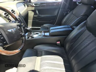 2006 Bentley Flying Spur z VIN SCBBR53W76C034247, wystawiony jako Copart lot #58636805 z przebiegiem 39 446 mil mil oraz Tytuł czysty. Historia ofert i sprzedaży dostępna na DreamBid. Obrazek 9.