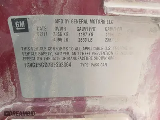 2011 Buick LaCrosse CXS with VIN 1G4GE5GD7BF293364, listed as a IAAI auction lot 42017512 with 173,136 mi miles. Bid and sale history available at carsss.com. Image 9.