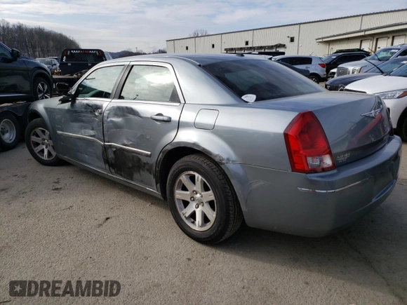 2006 Chrysler 300 Touring with VIN 2C3KA53G76H498802, listed as a Copart auction lot 89347395 with 185,070 mi miles and Salvage Title. Bid and sale history available at carsss.com. Image 2.