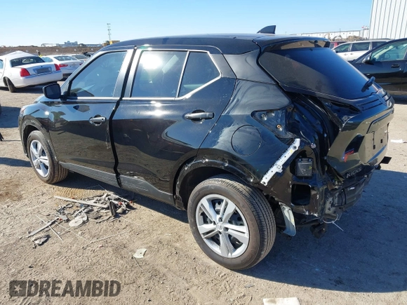 2024 Nissan Kicks S with VIN 3N1CP5BV8RL577358, listed as a IAAI auction lot 41379304 with 6,036 mi miles and . Bid and sale history available at DreamBid. Image 3.
