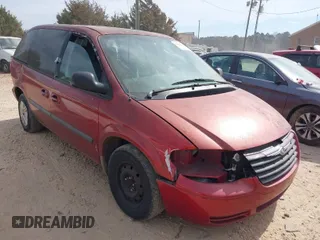 2007 Chrysler Town & Country SWB with VIN 1A4GJ45R57B120394, listed as a IAAI auction lot 41684731 with 219,802 mi miles. Bid and sale history available at carsss.com. Image 1.