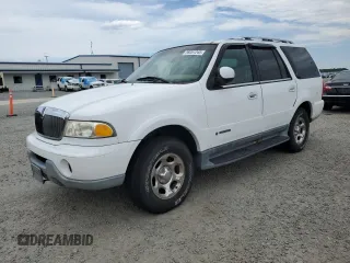 2001 Lincoln Navigator z VIN 5LMFU28R71LJ18097, wystawiony jako Copart lot #56051245 z przebiegiem Nie podano mil oraz Tytuł czysty. Historia ofert i sprzedaży dostępna na DreamBid. Obrazek 1.