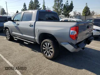 2018 Toyota Tundra SR5 z VIN 5TFHW5F12JX729043, wystawiony jako Copart lot #87330154 z przebiegiem 110 611 mil mil oraz Szkoda całkowita • Salvage title. Historia ofert i sprzedaży dostępna na DreamBid. Obrazek 2.
