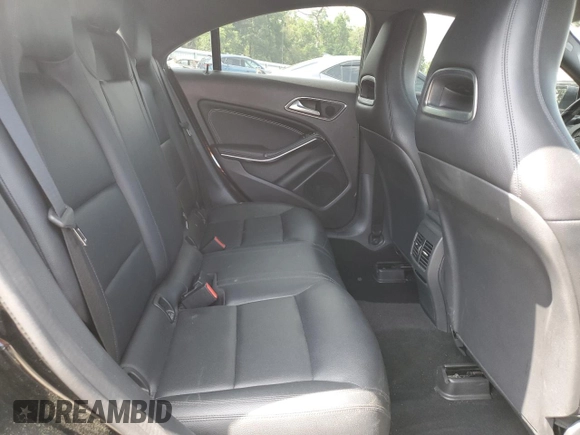 2014 Mercedes-Benz CLA 250 with VIN WDDSJ4EB3EN107292, listed as a Copart auction lot 55824935 with 141,865 mi miles and Salvage title. Bid and sale history available at DreamBid. Image 10.