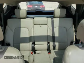 2017 Hyundai Santa Fe Ultimate с VIN 5XYZW4LA7HG463227, выставлен на аукционе Copart как лот 51353725 с пробегом 144 419 миль миль и Списание • Salvage title. История ставок и продаж доступна на DreamBid. Изображение 10.