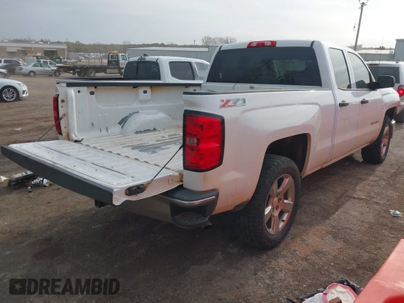 2014 Chevrolet Silverado 1500 LT with VIN 1GCVKREC8EZ108120, listed as a IAAI auction lot 41911695 with 217,358 mi miles. Bid and sale history available at carsss.com. Image 4.